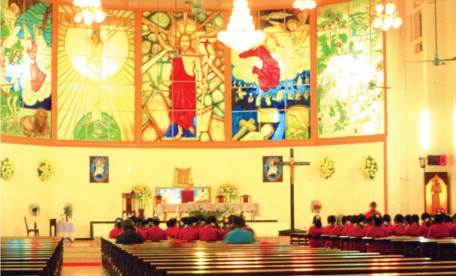 รองอาสนวิหารนักบุญอันนา หนองแสง (St. Anna Co-Cathedral, Nong Seaeng)